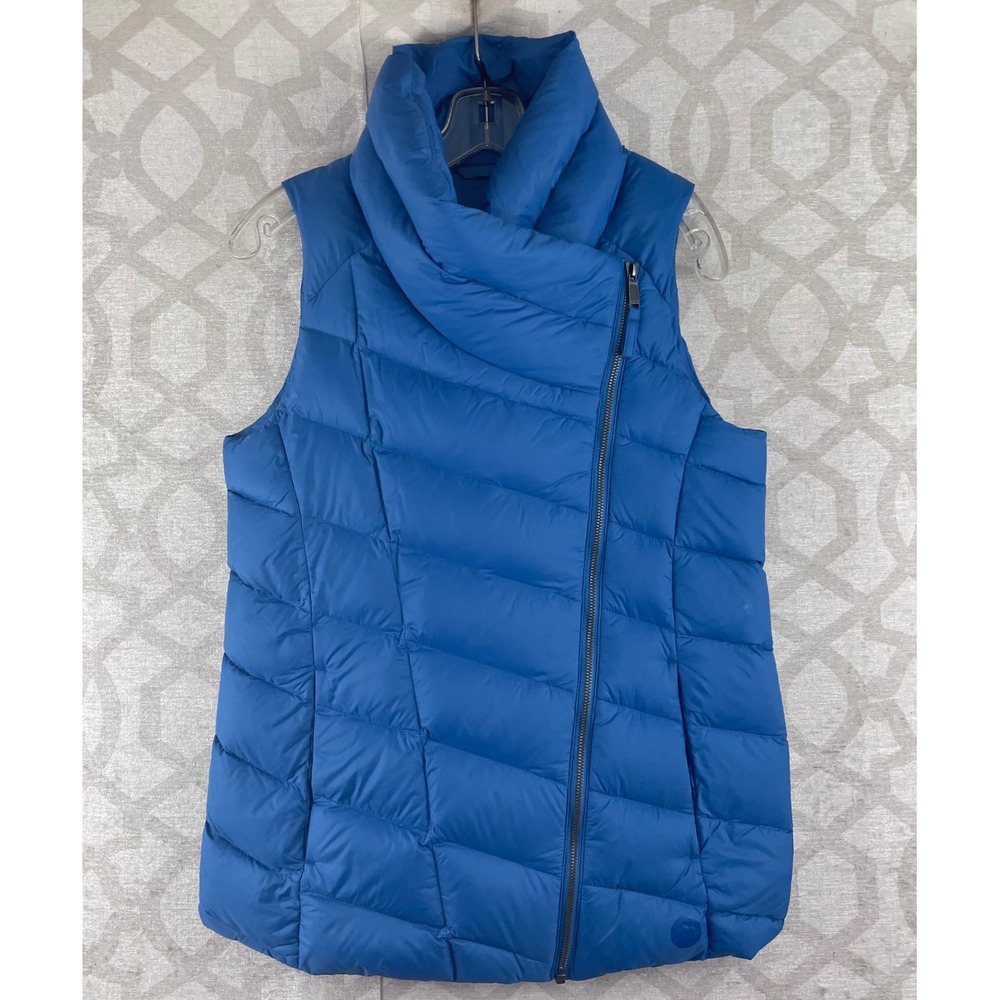 LL Bean Ultralight 850 Down Vest Womens XS Blue Asymmetrical Zip Puffer Quilted